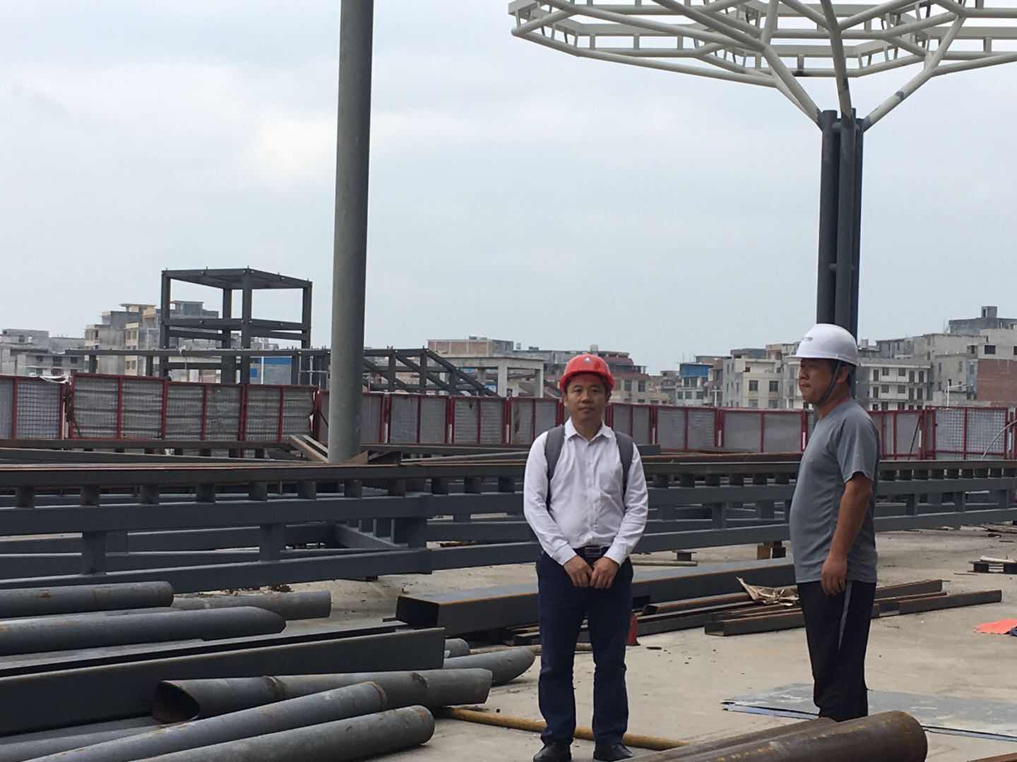 踏遍工地每一角落，激勵(lì)每一寸心靈